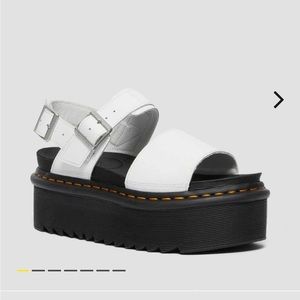 VOSS WOMEN'S LEATHER STRAP PLATFORM SANDALS